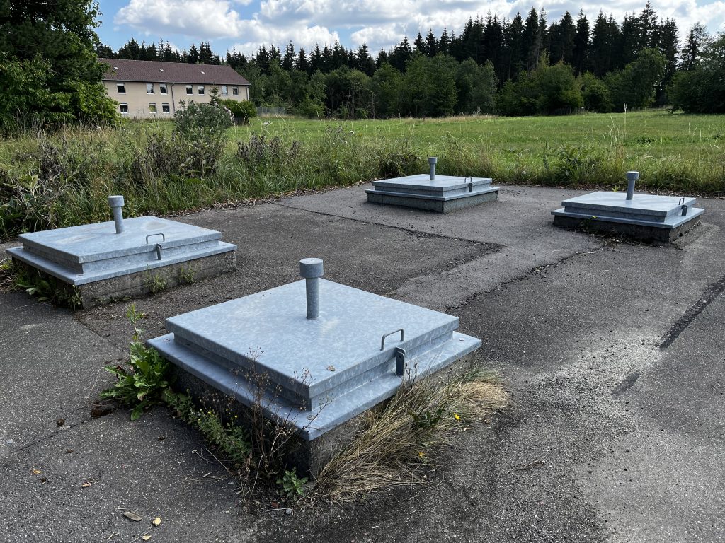 Tankdeckel im Boden